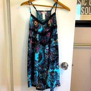 Band of Gypsies: Flowy, colourful dress